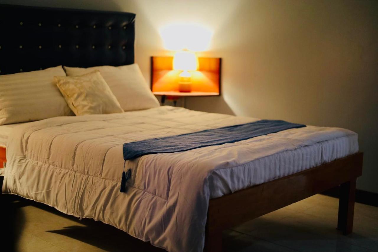La Choeben Suites Calbayog Eksteriør bilde