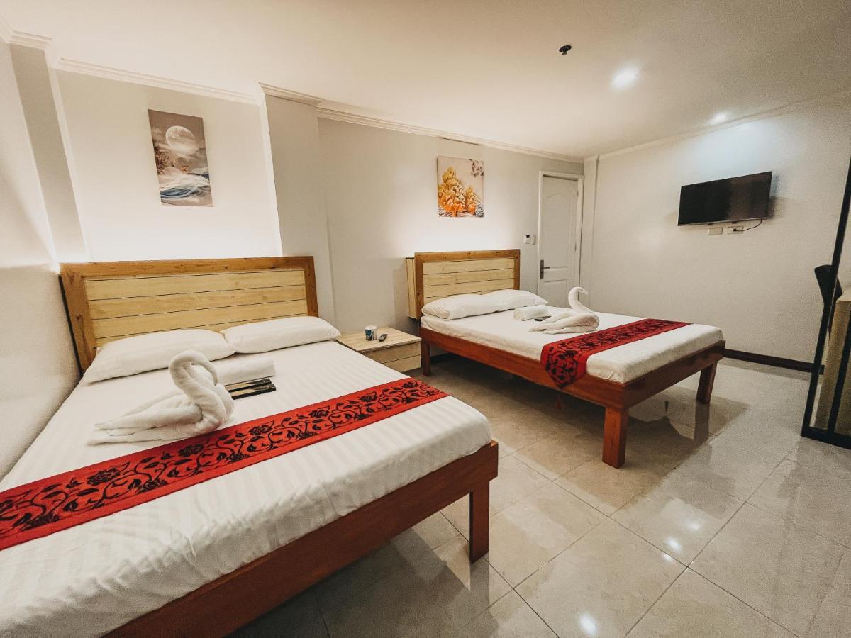 La Choeben Suites Calbayog Eksteriør bilde